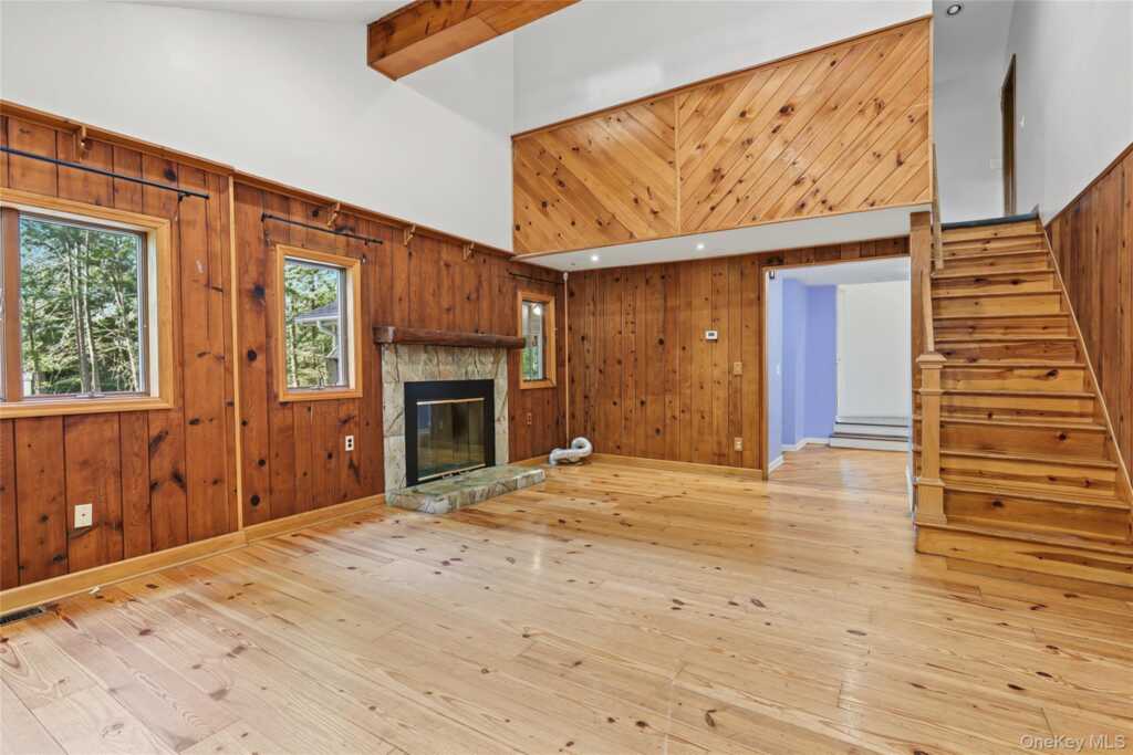 19 Farview Terrace, Suffern, NY 10901 - Photo 5 of 38
