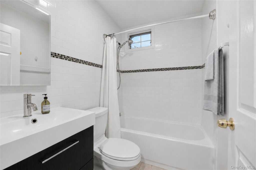 13 Cedar Place, Rye, NY 10580 - Photo 16 of 29