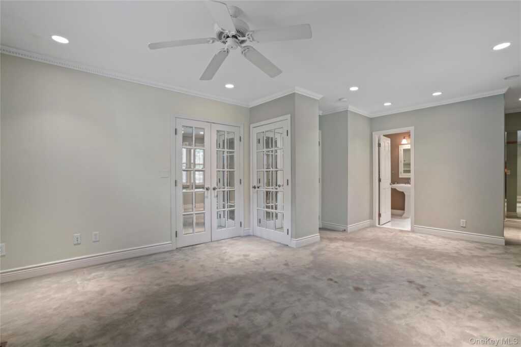 29 Coralyn Avenue, White Plains, NY 10605 - Photo 17 of 32