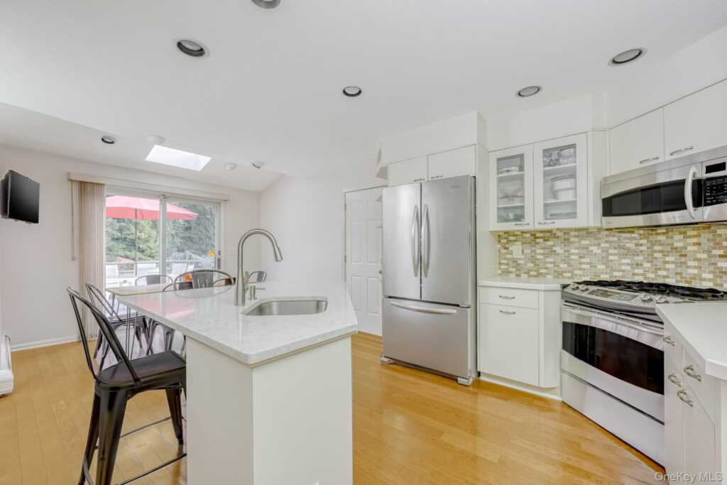 5 Cairngorm Road, New City, NY 10956 - Photo 7 of 28