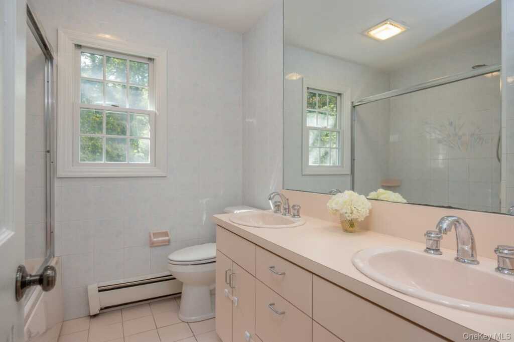 5 Astri Court, Suffern, NY 10901 - Photo 20 of 26