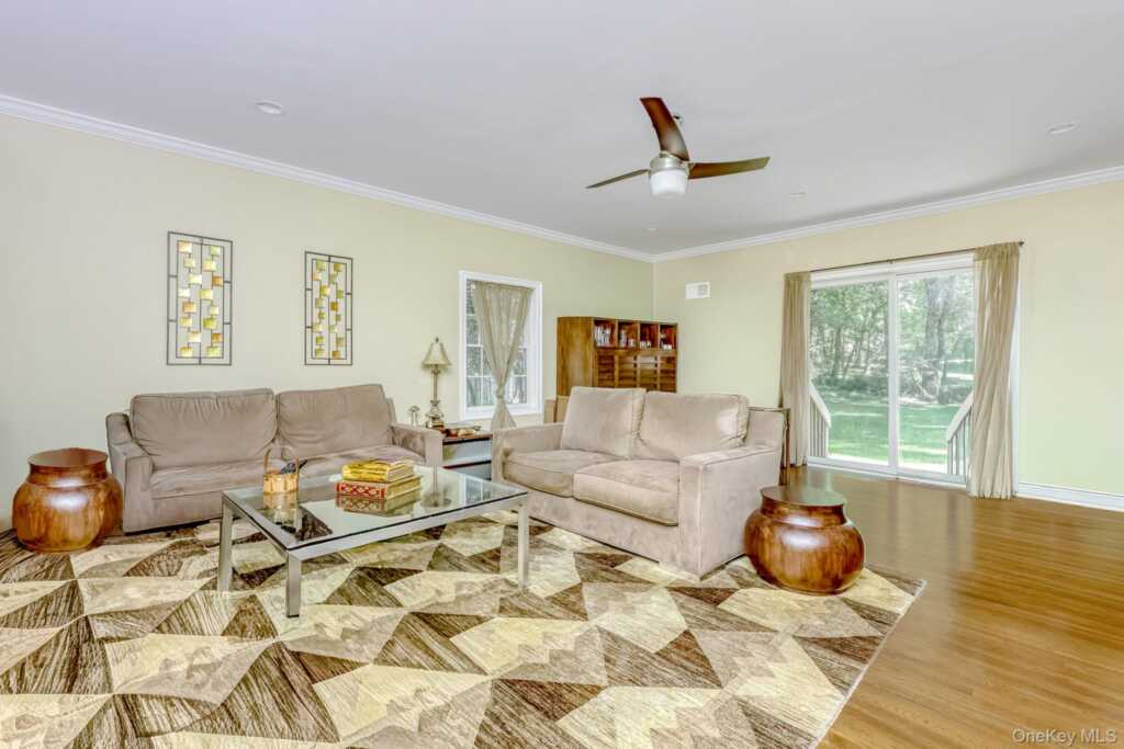 32 Bayard Lane, Suffern, NY 10901 - Photo 11 of 23