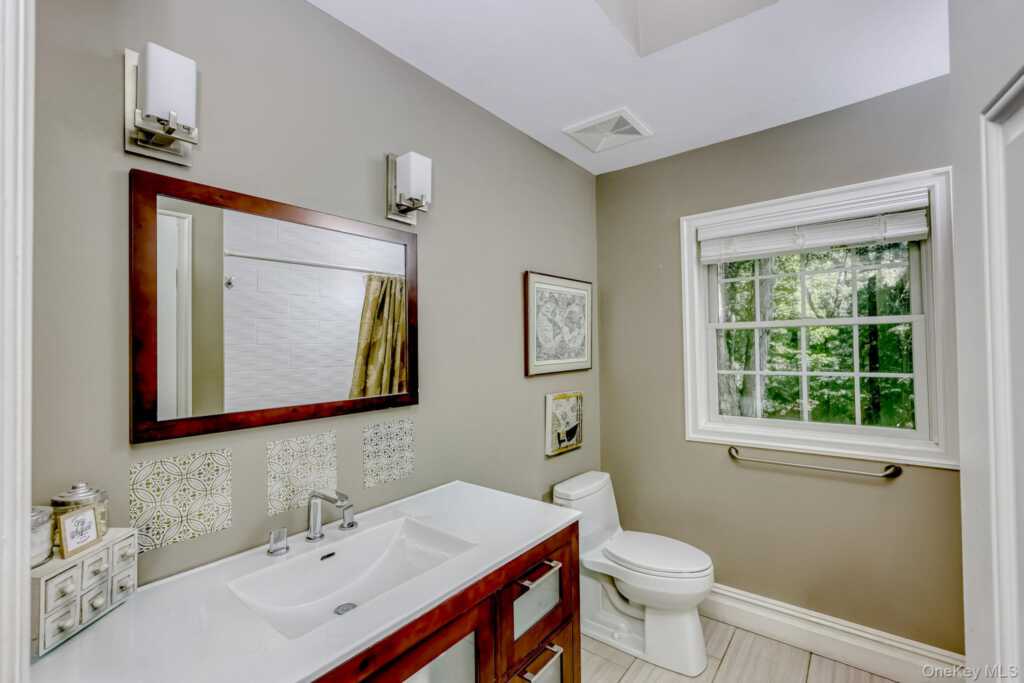32 Bayard Lane, Suffern, NY 10901 - Photo 15 of 23
