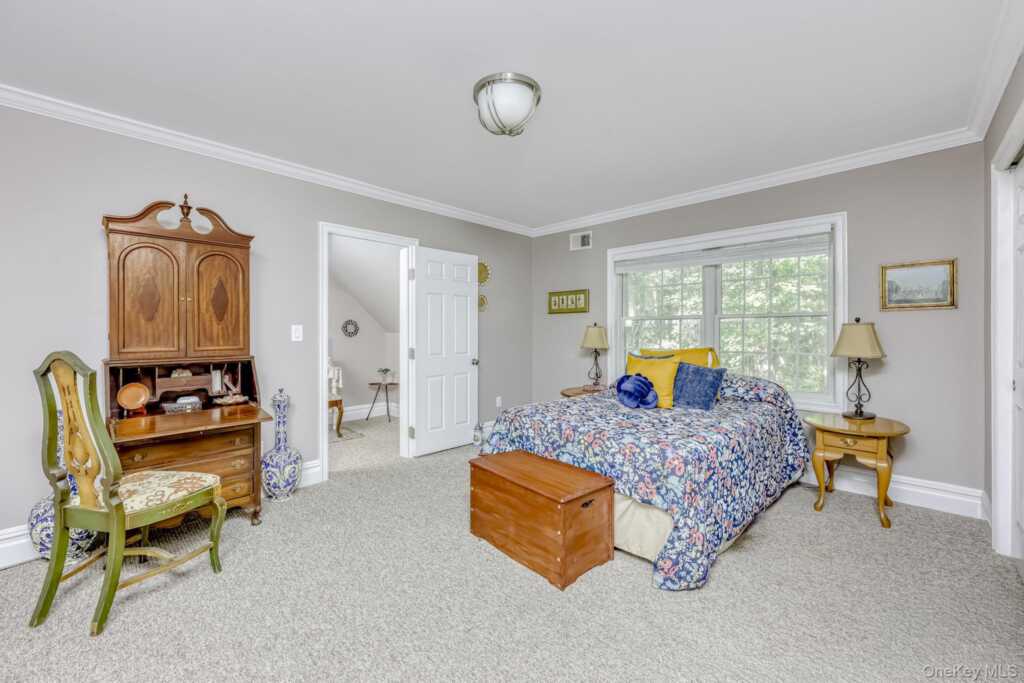 32 Bayard Lane, Suffern, NY 10901 - Photo 16 of 23