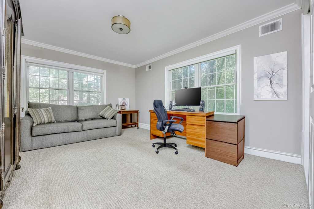 32 Bayard Lane, Suffern, NY 10901 - Photo 18 of 23