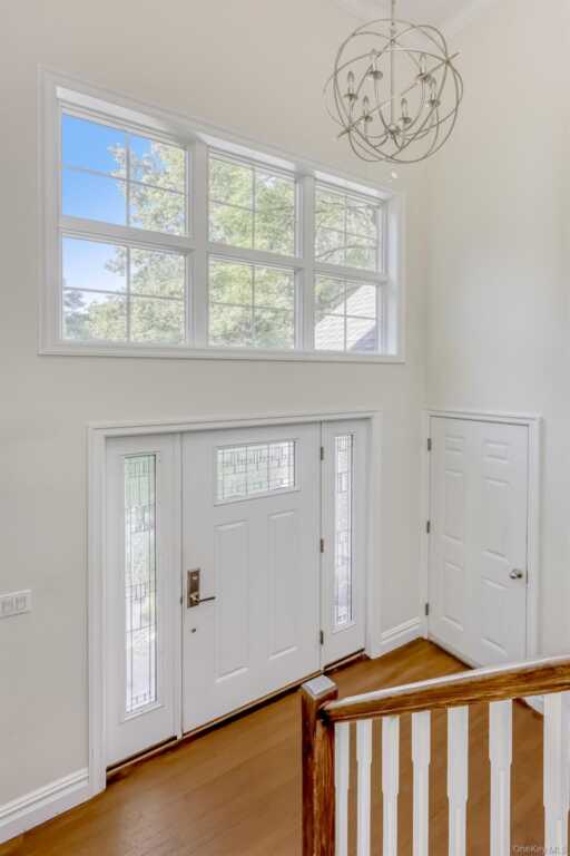32 Bayard Lane, Suffern, NY 10901 - Photo 3 of 23