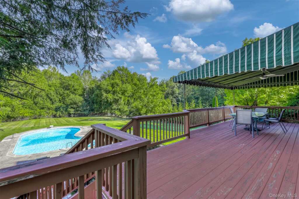 26 Snowdrop Drive, New City, NY 10956 - Photo 11 of 30