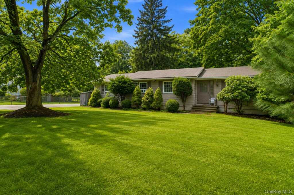 61 S Airmont Road, Suffern, NY 10901