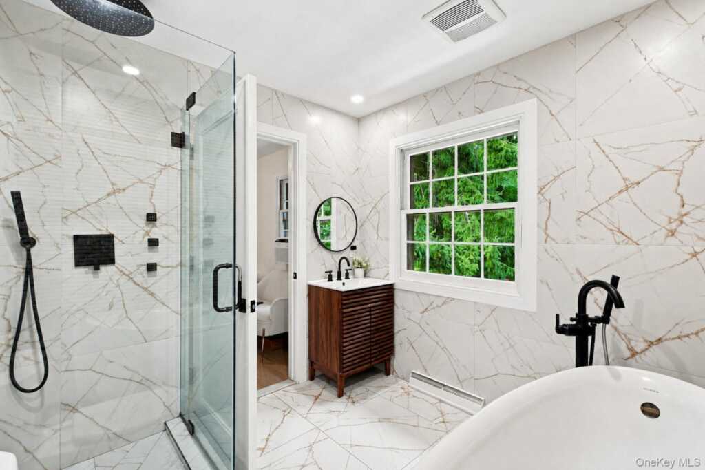 61 S Airmont Road, Suffern, NY 10901 - Photo 13 of 25
