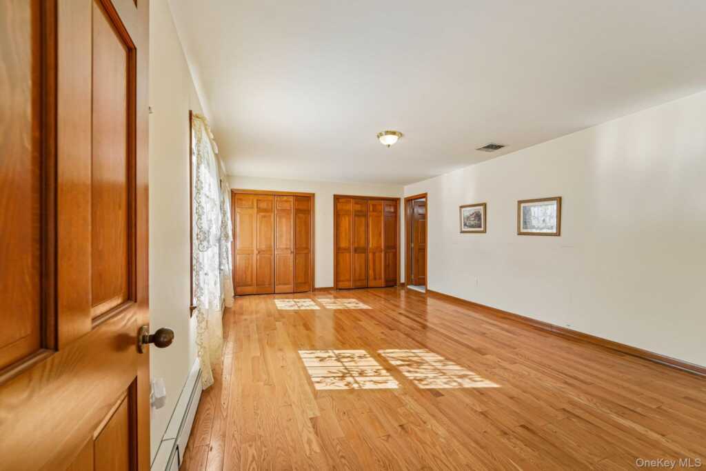 33 John F Kennedy Drive, Stony Point, NY 10980 - Photo 21 of 48