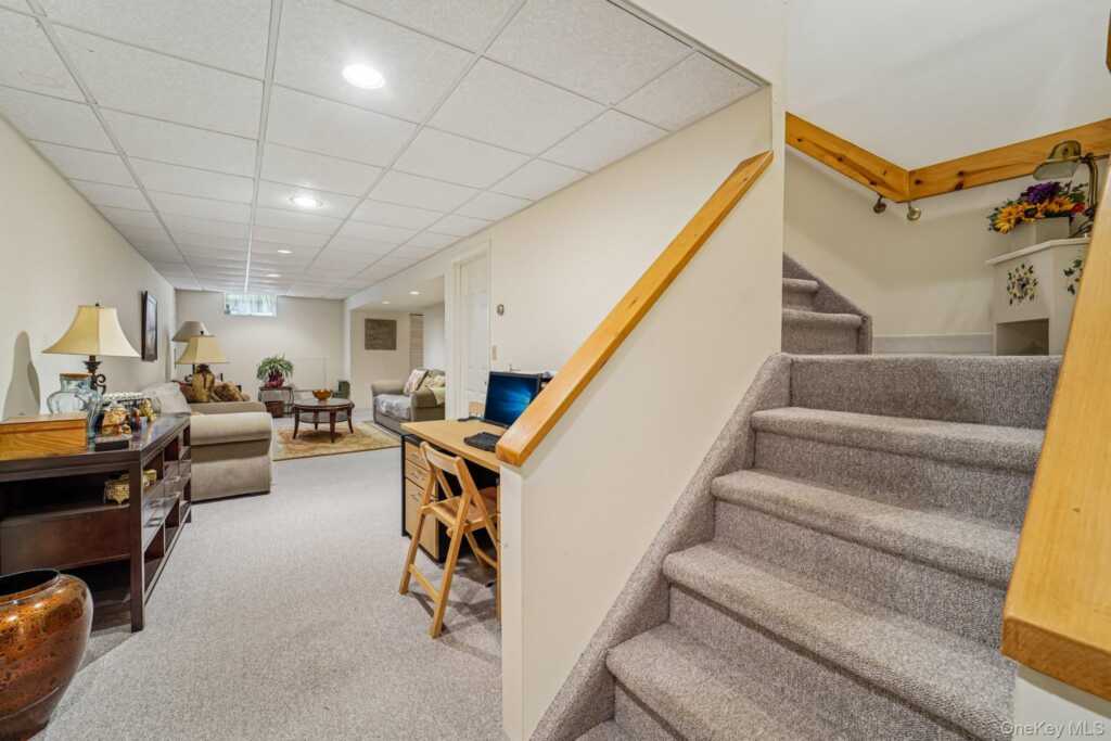 33 John F Kennedy Drive, Stony Point, NY 10980 - Photo 30 of 48