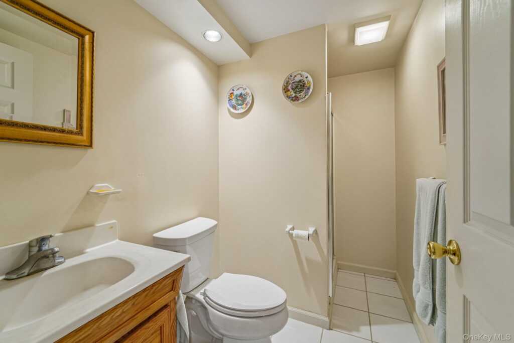 33 John F Kennedy Drive, Stony Point, NY 10980 - Photo 36 of 48