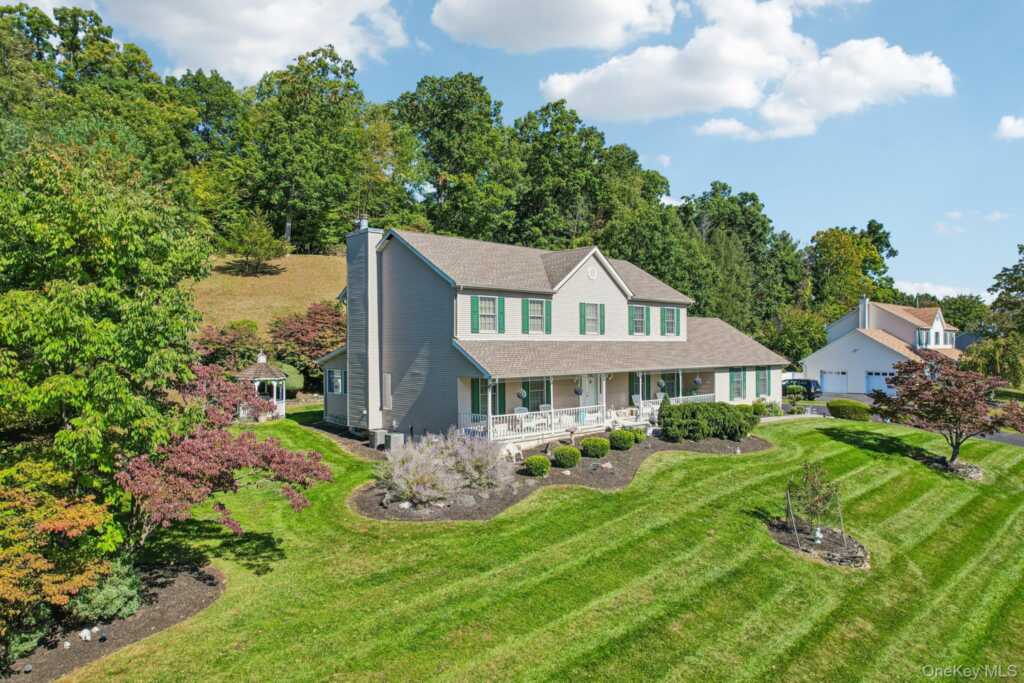 33 John F Kennedy Drive, Stony Point, NY 10980 - Photo 40 of 48