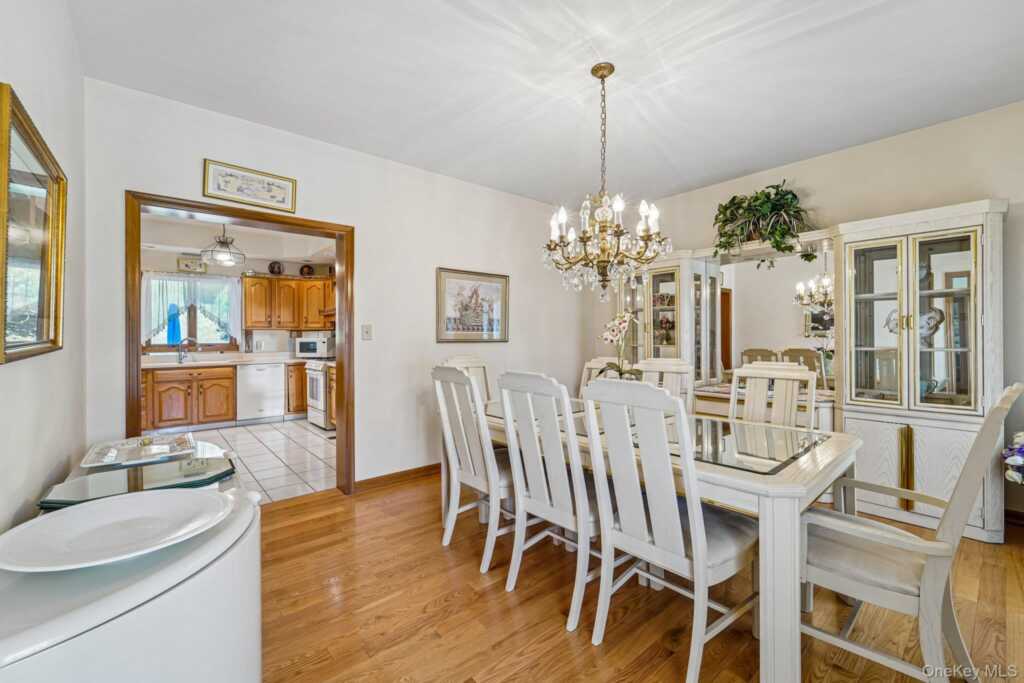 33 John F Kennedy Drive, Stony Point, NY 10980 - Photo 9 of 48