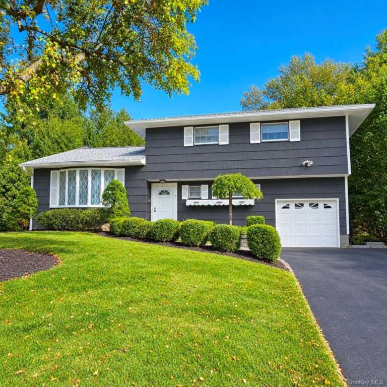 34 Radcliff Drive, New City, NY 10956
