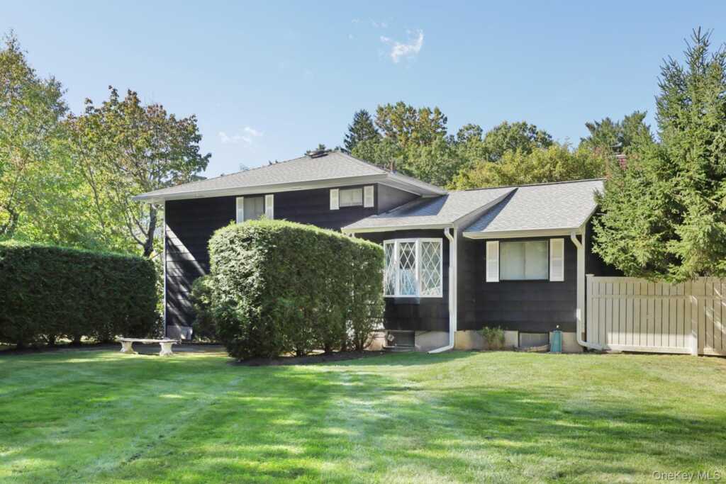 34 Radcliff Drive, New City, NY 10956 - Photo 30 of 36