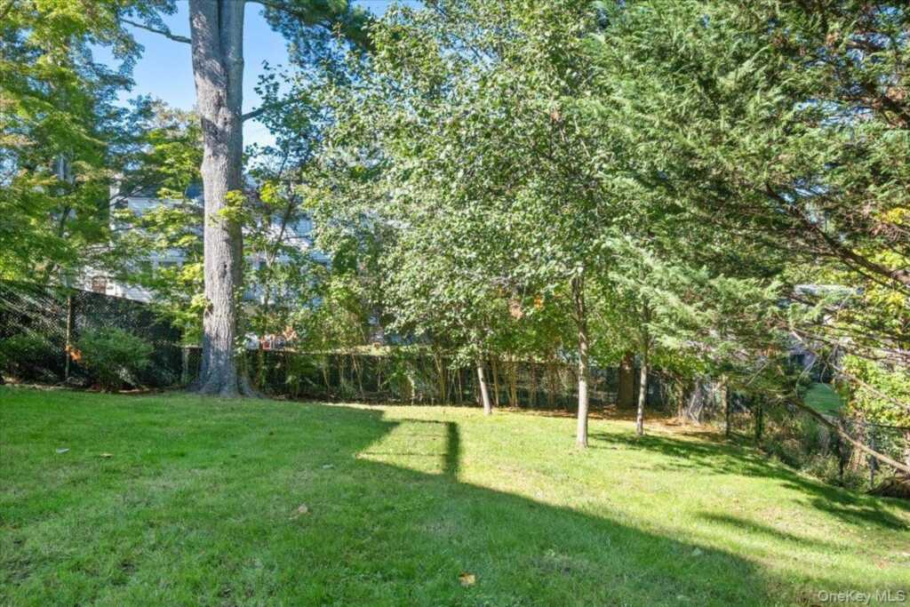 97 Runyon Place, New Rochelle, NY 10583 - Photo 19 of 21