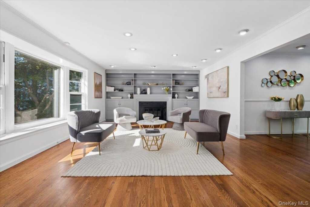 97 Runyon Place, New Rochelle, NY 10583 - Photo 2 of 21