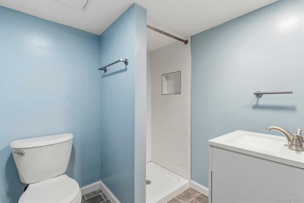 157 Martin Place, Pearl River, NY 10965 - Photo 35 of 50
