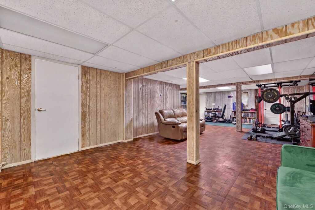 6 Scenic Drive, Suffern, NY 10901 - Photo 34 of 45