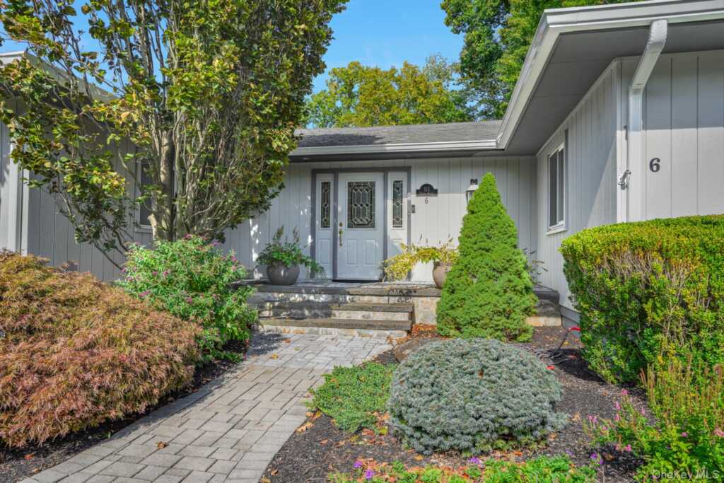 6 Pecan Valley Drive, New City, NY 10956 - Photo 2 of 47
