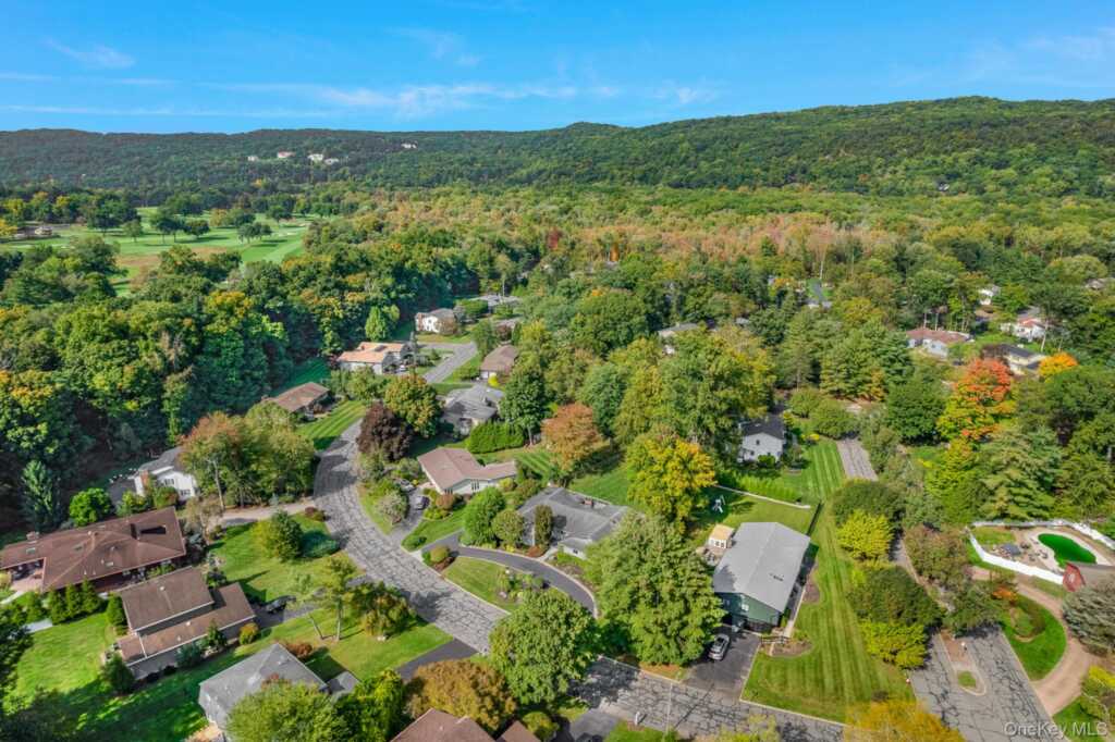 6 Pecan Valley Drive, New City, NY 10956 - Photo 43 of 47
