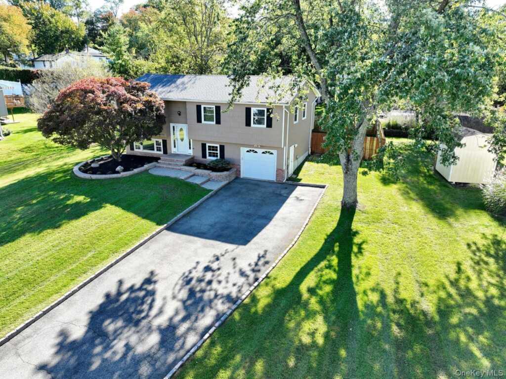 246 Valley Road, Valley Cottage, NY 10989 - Photo 34 of 40