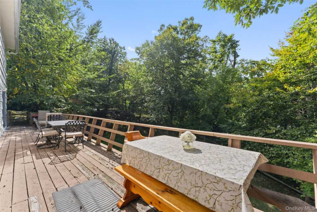 16 Cadillac Drive, New Rochelle, NY 10804 - Photo 22 of 30
