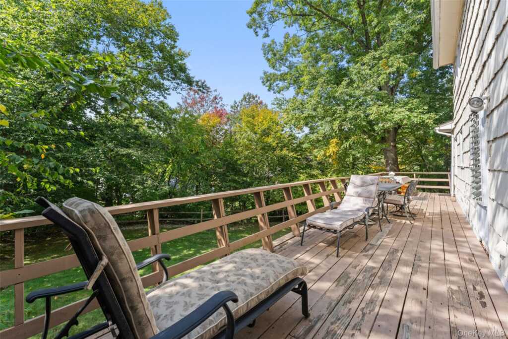 16 Cadillac Drive, New Rochelle, NY 10804 - Photo 23 of 30