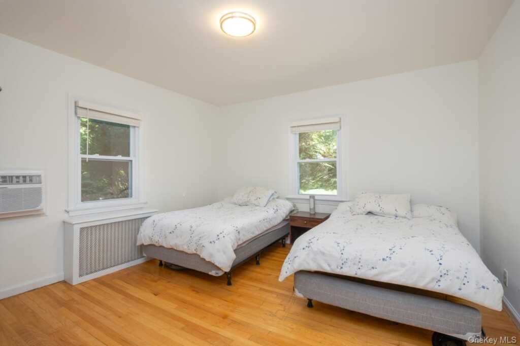 8 Deforest Avenue, New City, NY 10956 - Photo 10 of 31