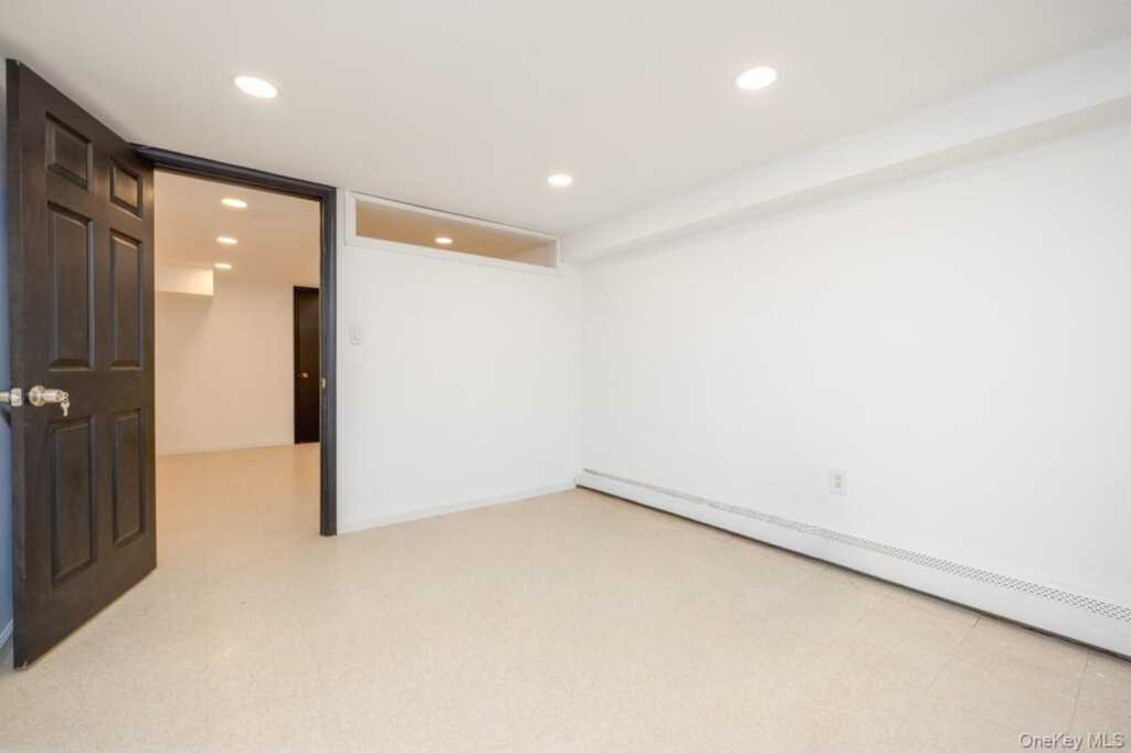 8 Deforest Avenue, New City, NY 10956 - Photo 17 of 31