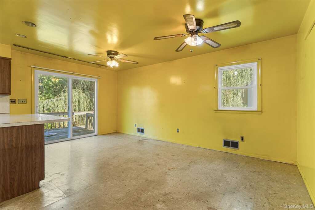 180 Bradford Avenue, Rye, NY 10580 - Photo 16 of 35