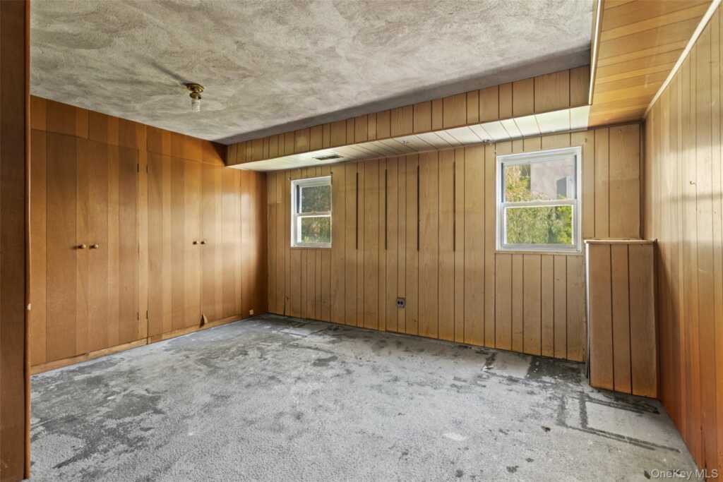 180 Bradford Avenue, Rye, NY 10580 - Photo 31 of 35