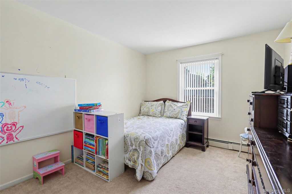 12 Stark Court, New City, NY 10956 - Photo 18 of 39