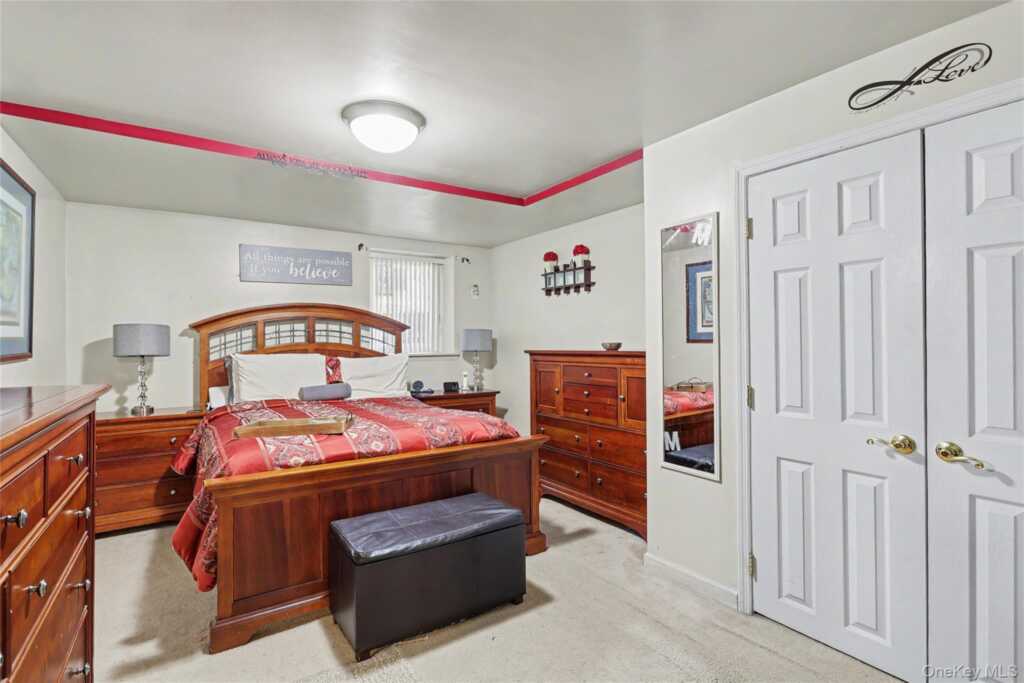 12 Stark Court, New City, NY 10956 - Photo 25 of 39