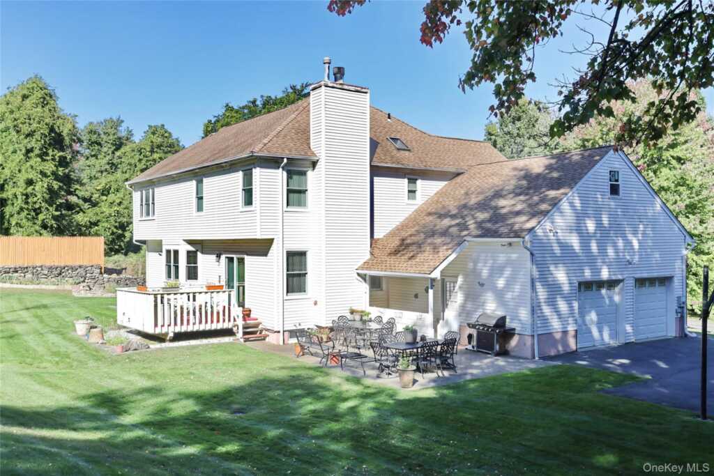 12 Stark Court, New City, NY 10956 - Photo 33 of 39
