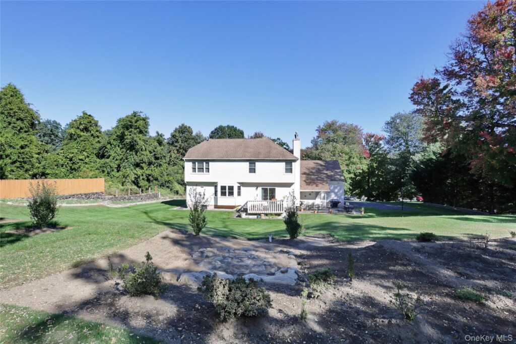 12 Stark Court, New City, NY 10956 - Photo 34 of 39