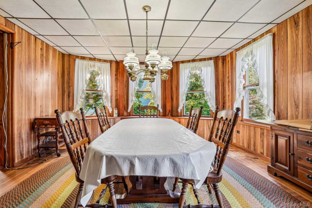 270 Fisher Avenue, White Plains, NY 10606 - Photo 14 of 25