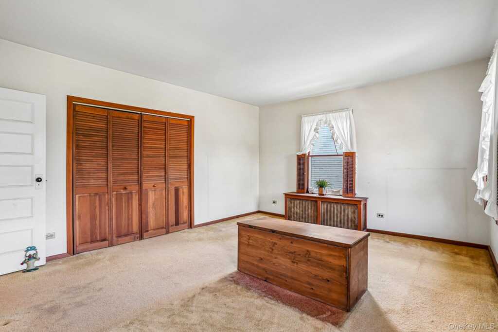 270 Fisher Avenue, White Plains, NY 10606 - Photo 21 of 25
