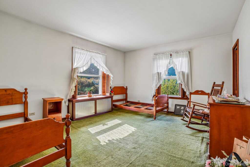 270 Fisher Avenue, White Plains, NY 10606 - Photo 22 of 25