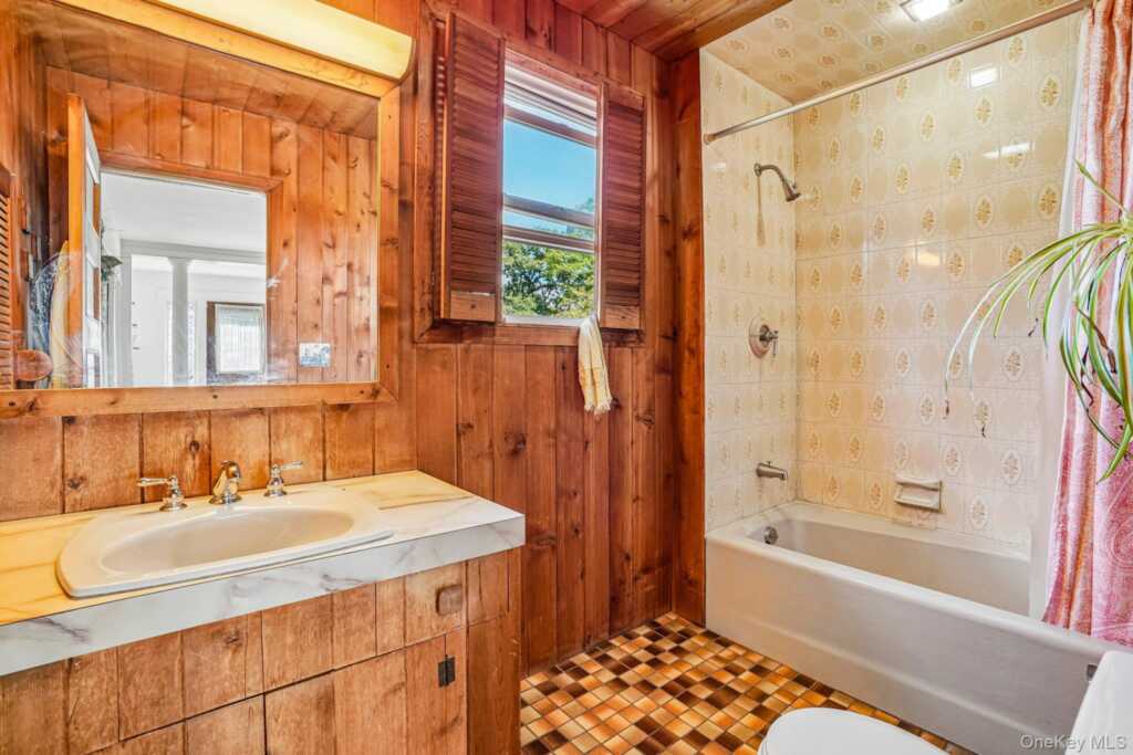 270 Fisher Avenue, White Plains, NY 10606 - Photo 25 of 25