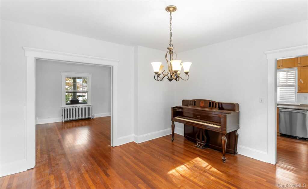 49 Elysian Avenue, Nyack, NY 10960 - Photo 12 of 39