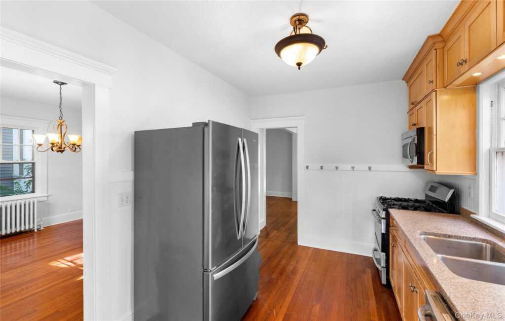 49 Elysian Avenue, Nyack, NY 10960 - Photo 17 of 39