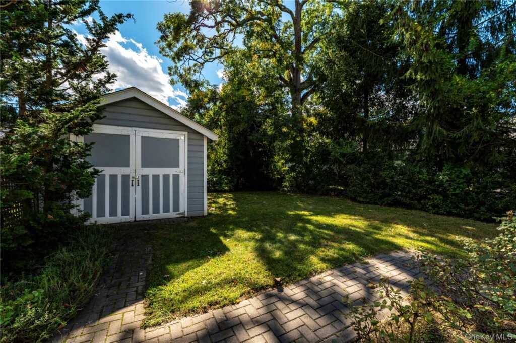 49 Elysian Avenue, Nyack, NY 10960 - Photo 34 of 39