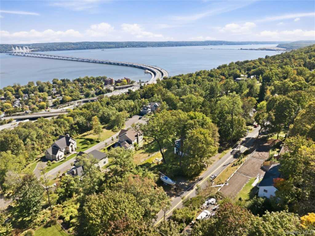 227 South Boulevard, Unit #B, Nyack, NY 10960 - Photo 17 of 19