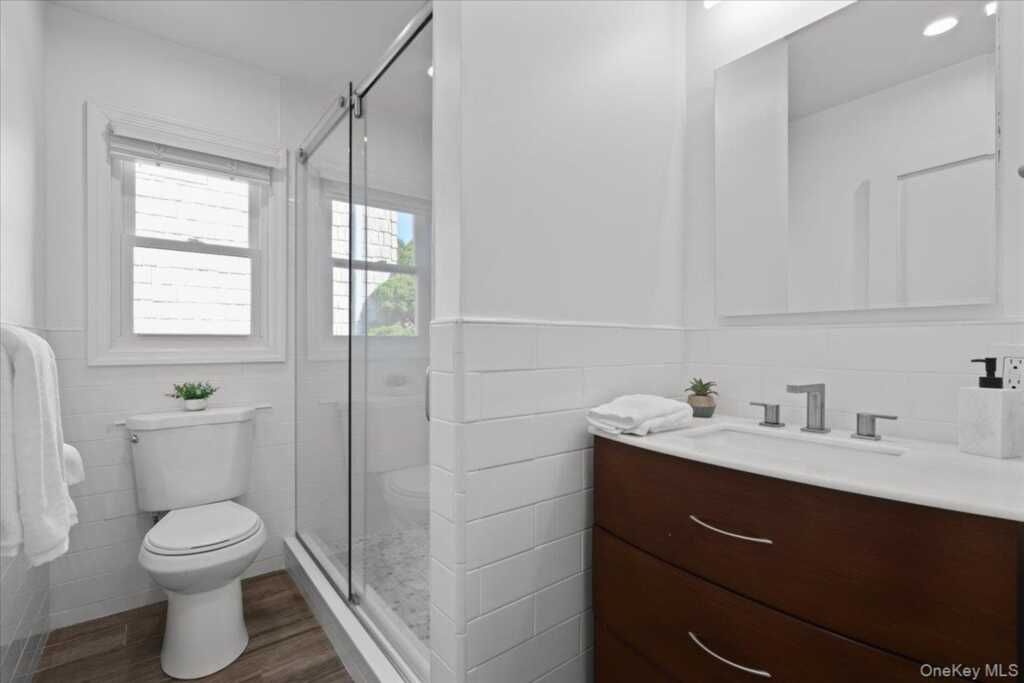 214 Frank Avenue, Rye, NY 10543 - Photo 15 of 31
