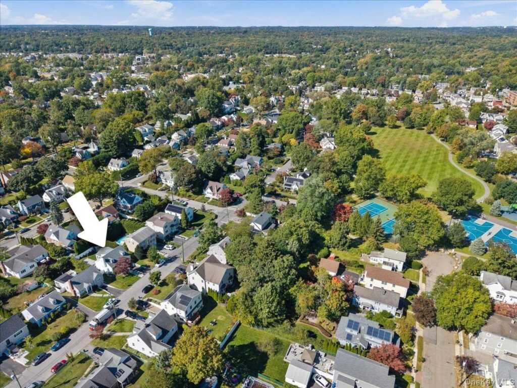 214 Frank Avenue, Rye, NY 10543 - Photo 27 of 31