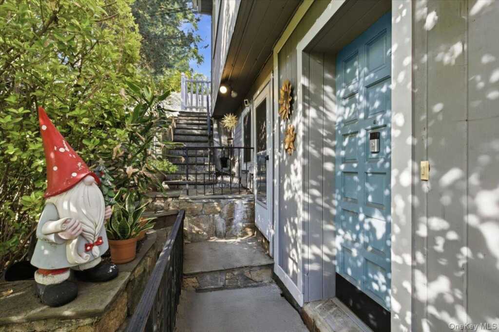 1175 Mamaroneck Avenue, White Plains, NY 10605 - Photo 3 of 35