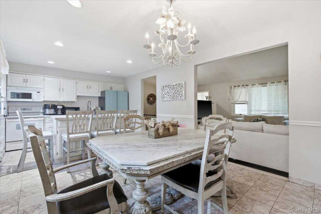 1175 Mamaroneck Avenue, White Plains, NY 10605 - Photo 7 of 35