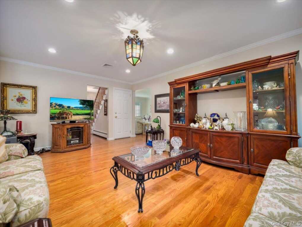 15 Sterling Forest Lane, Suffern, NY 10901 - Photo 10 of 35